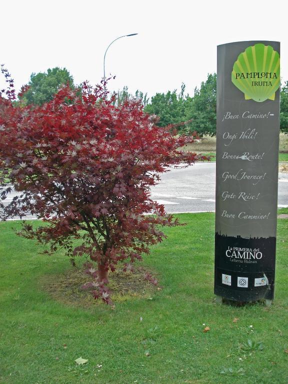 Pension Room Памплона Экстерьер фото